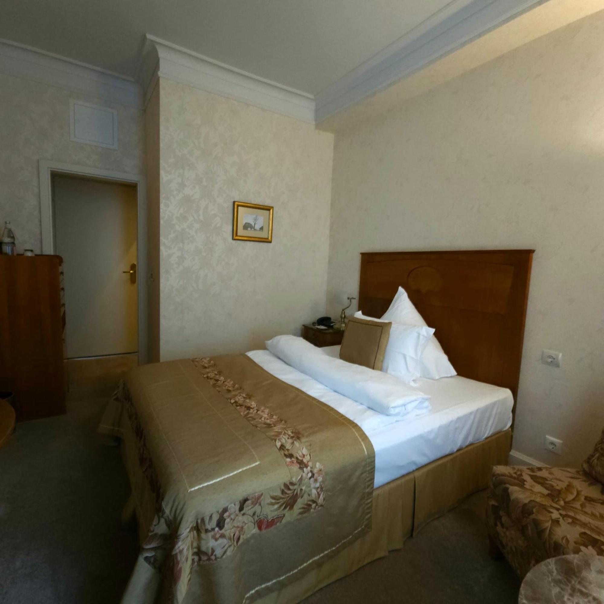 Standard Single Room,1685062892:JPEG